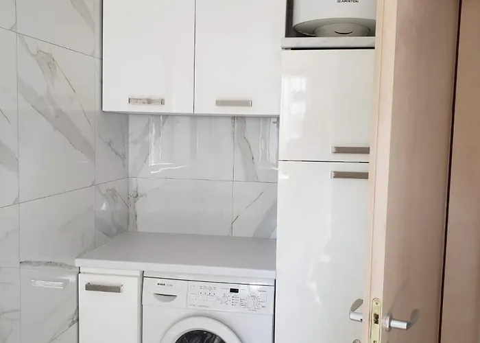 Art Gallery 2 Tirana