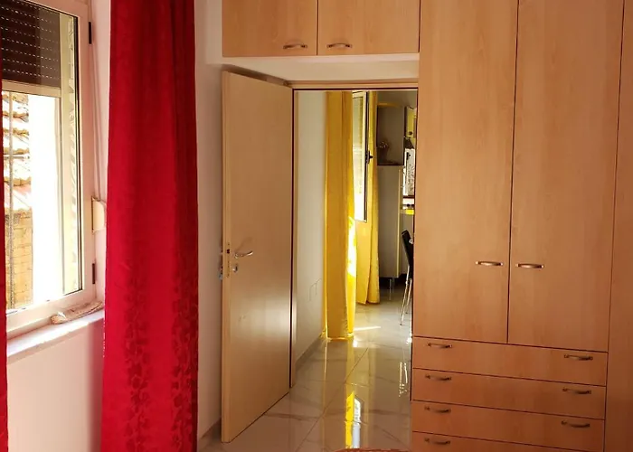 Art Gallery 2 Apartment *