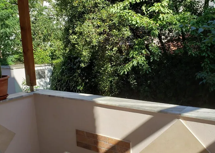 Art Gallery 2 Apartman